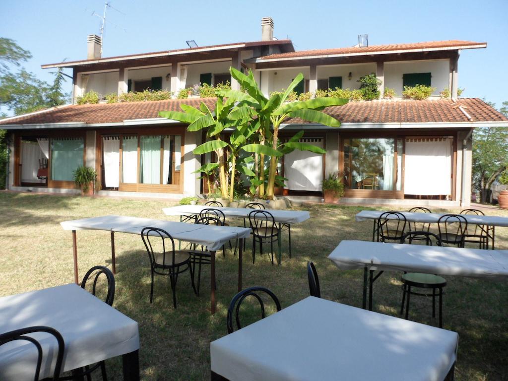 Agriturismo La Quiete Roncofreddo Buitenkant foto