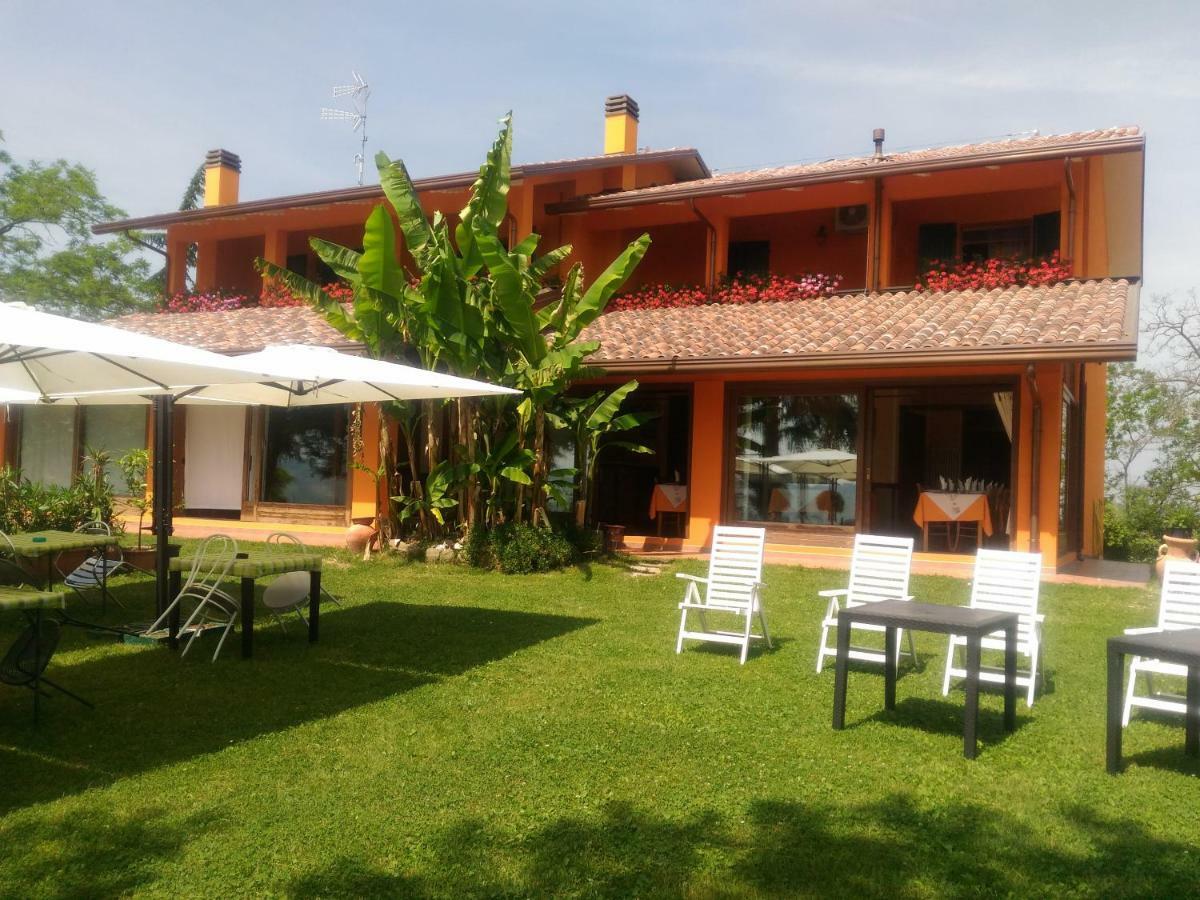 Agriturismo La Quiete Roncofreddo Buitenkant foto